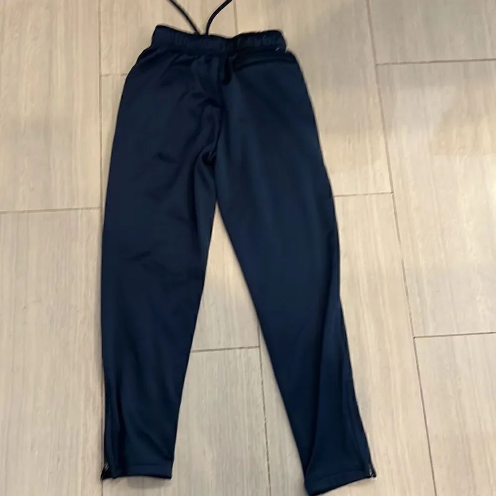 Russell Sweatpants - Picture 2 of 3